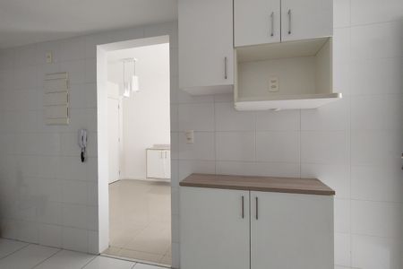 Apartamento à venda com 58m², 2 quartos e 1 vagaCozinha - Armários