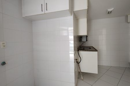 Apartamento à venda com 58m², 2 quartos e 1 vagaCozinha - Armários