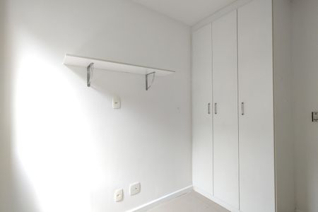 Apartamento à venda com 58m², 2 quartos e 1 vagaQuarto 1 - Armários