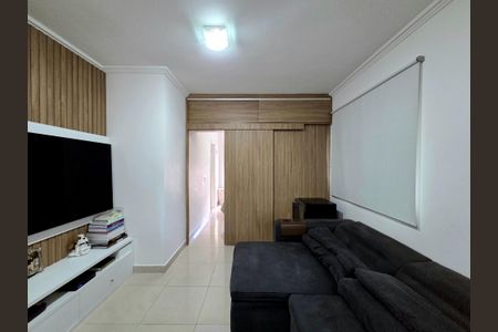 Apartamento à venda com 40m², 1 quarto e 1 vagaSala