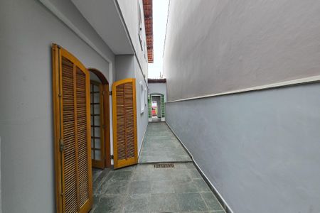 Casa para alugar com 189m², 3 quartos e 2 vagasQuintal