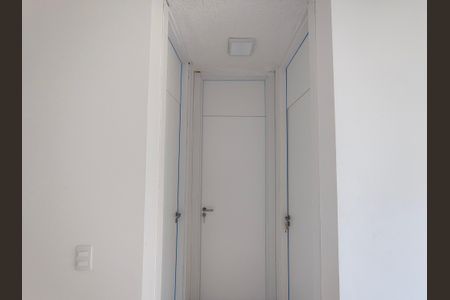 Apartamento à venda com 65m², 2 quartos e 1 vagaCorredor