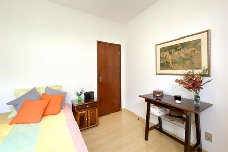 Apartamento à venda com 112m², 3 quartos e 1 vagaQuarto 2