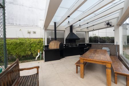 Apartamento à venda com 63m², 2 quartos e 2 vagas Apartamento à venda com 63m², 2 quartos e 2 vagasÁrea comum - Churrasqueira