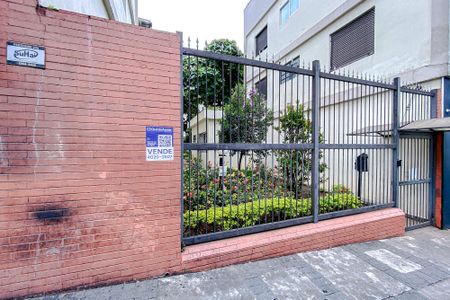 Apartamento à venda com 80m², 2 quartos e 1 vaga Apartamento à venda com 80m², 2 quartos e 1 vagaFachada - Plaquinha