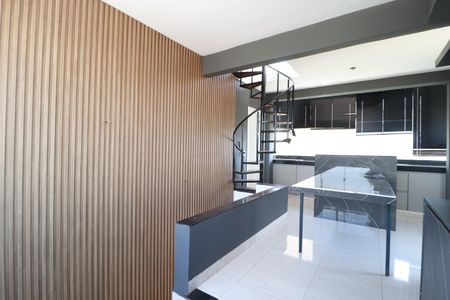 Apartamento para alugar com 195m², 3 quartos e 2 vagasCozinha