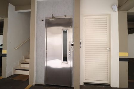 Apartamento para alugar com 195m², 3 quartos e 2 vagasElevador