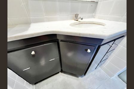 Apartamento à venda com 97m², 3 quartos e 1 vagaBanheiro da Suíte