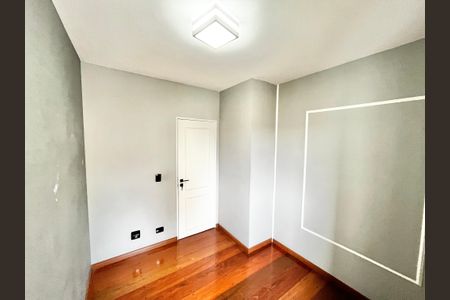 Apartamento à venda com 97m², 3 quartos e 1 vagaQuarto 1