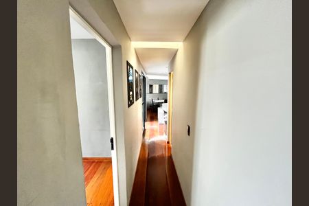 Apartamento à venda com 97m², 3 quartos e 1 vagaCorredor