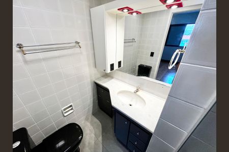 Apartamento à venda com 97m², 3 quartos e 1 vagaBanheiro da Suíte
