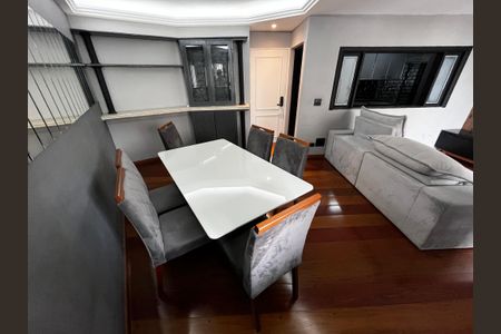 Apartamento à venda com 97m², 3 quartos e 1 vagaSala