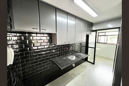 Apartamento à venda com 97m², 3 quartos e 1 vagaCozinha