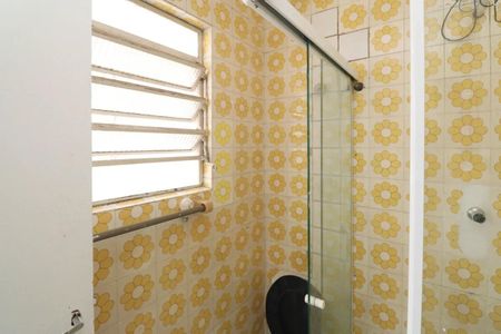 Banheiro de casa de condomínio para alugar com 2 quartos, 140m² em Parque Continental I, Guarulhos