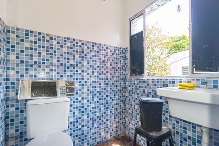 Banheiro de kitnet/studio para alugar com 1 quarto, 40m² em Brás, São Paulo