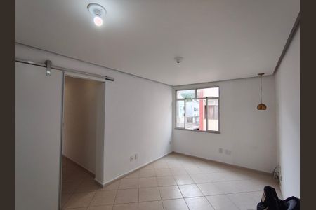 Sala de apartamento à venda com 3 quartos, 70m² em Jacarepaguá, Rio de Janeiro