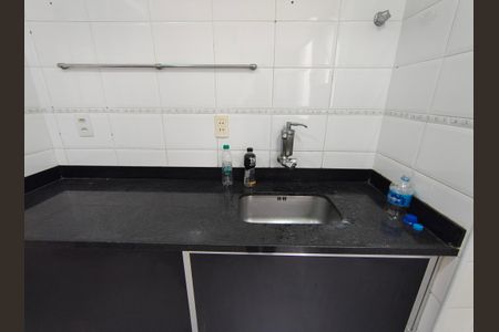 Apartamento para alugar com 70m², 3 quartos e 1 vaga Apartamento para alugar com 70m², 3 quartos e 1 vagaCozinha e Área de Serviço