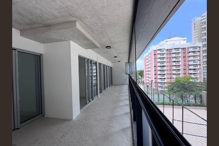 Apartamento à venda com 98m², 3 quartos e 2 vagasVaranda