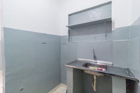 Cozinha de kitnet/studio para alugar com 1 quarto, 27m² em Brás, São Paulo