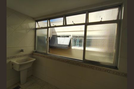 Apartamento à venda com 59m², 2 quartos e 1 vagaÁrea de Serviço