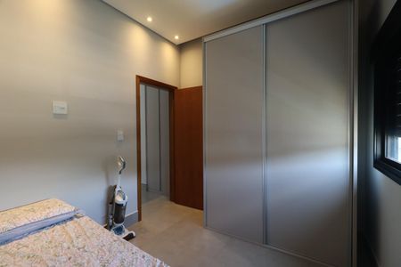 Casa de condomínio para alugar com 212m², 5 quartos e 4 vagas Casa de condomínio para alugar com 212m², 5 quartos e 4 vagasSuíte 2