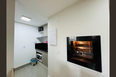 Cozinha de apartamento para alugar com 1 quarto, 43m² em Auxiliadora, Porto Alegre