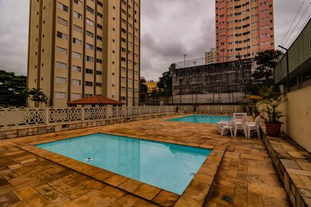 Apartamento para alugar com 58m², 2 quartos e 1 vagaÁrea comum