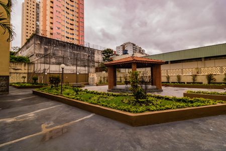 Apartamento para alugar com 58m², 2 quartos e 1 vagaÁrea comum