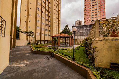 Apartamento para alugar com 58m², 2 quartos e 1 vagaÁrea comum