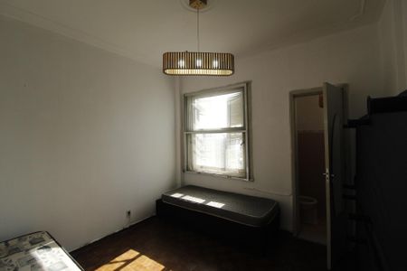 Apartamento à venda com 106m², 2 quartos e sem vagaSuíte 1