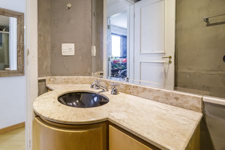 Apartamento para alugar com 56m², 2 quartos e 1 vagaBanheiro Social