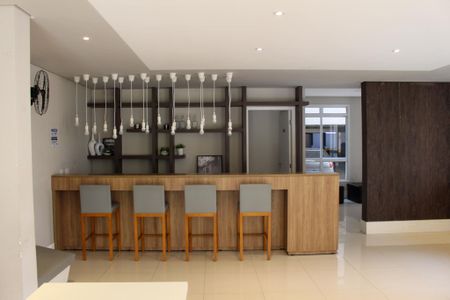 Apartamento para alugar com 55m², 2 quartos e 1 vagaÁrea comum