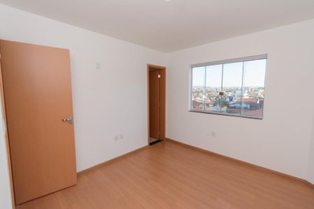 Apartamento à venda com 78m², 3 quartos e 1 vagaSuíte