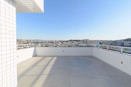 Apartamento à venda com 156m², 3 quartos e 2 vagasCobertura