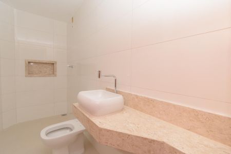 Apartamento à venda com 143m², 3 quartos e 2 vagasBanheiro da Suíte