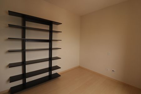 Apartamento para alugar com 108m², 3 quartos e 2 vagasQuarto 2