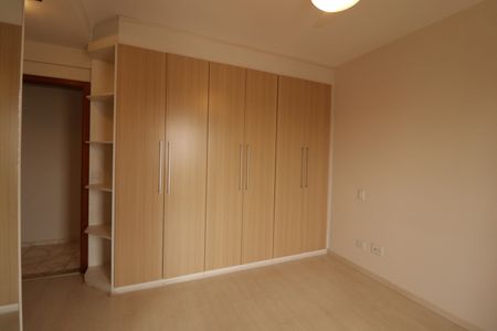 Apartamento para alugar com 108m², 3 quartos e 2 vagasSuíte