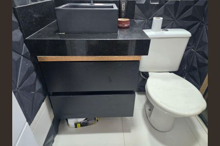 Apartamento à venda com 57m², 2 quartos e 1 vagaBanheiro da Suíte