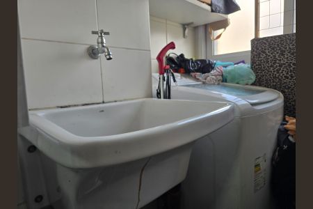 Apartamento à venda com 57m², 2 quartos e 1 vagaCozinha e Área de Serviço