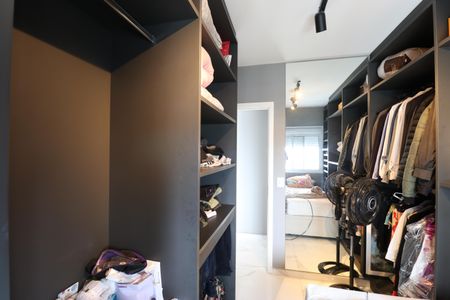 Apartamento para alugar com 83m², 2 quartos e 2 vagasQuarto