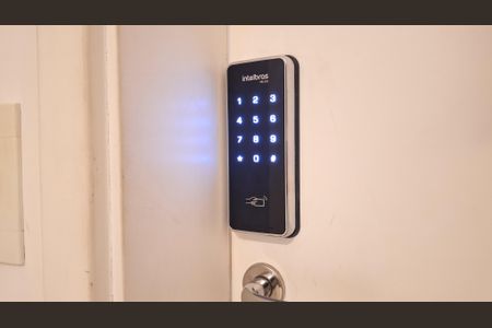 Apartamento para alugar com 83m², 2 quartos e 2 vagasFechadura eletrônica