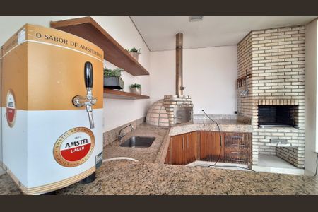 Apartamento para alugar com 83m², 2 quartos e 2 vagasÁrea comum - Churrasqueira