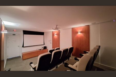Apartamento para alugar com 83m², 2 quartos e 2 vagasCinema