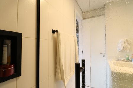 Apartamento para alugar com 83m², 2 quartos e 2 vagasBanheiro da Suíte