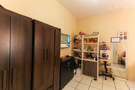 Casa à venda com 230m², 4 quartos e 3 vagas Casa à venda com 230m², 4 quartos e 3 vagasQuarto 1