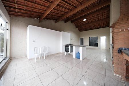 Casa para alugar com 120m², 2 quartos e 1 vagaSala/Cozinha