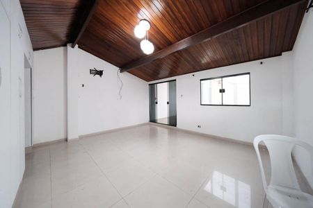 Casa para alugar com 120m², 2 quartos e 1 vagaSuíte