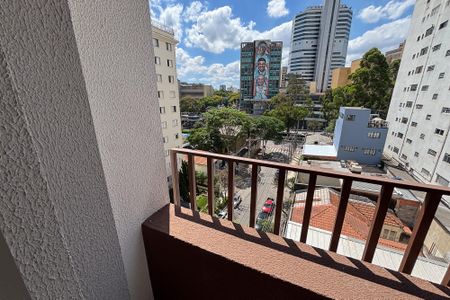 Studio à venda com 28m², 1 quarto e sem vaga Studio à venda com 28m², 1 quarto e sem vagavaranda studio