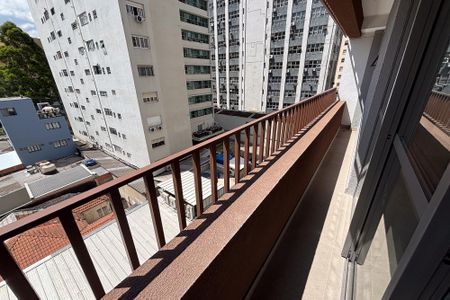 Studio à venda com 27m², 1 quarto e sem vaga Studio à venda com 27m², 1 quarto e sem vagavaranda studio