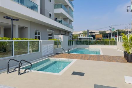 Apartamento para alugar com 79m², 3 quartos e 2 vagas Apartamento para alugar com 79m², 3 quartos e 2 vagasÁrea comum - Piscina